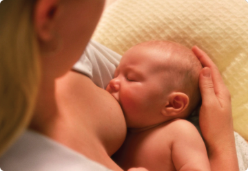 Як відучити дитину від годування груддю
