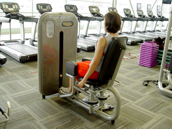 Комплекс вправ для схуднення ніг в домашніх умовах і на тренажерному залі