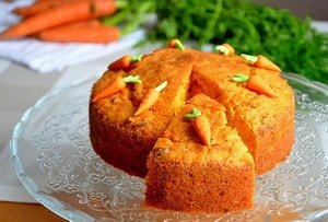 Покроковий класичний рецепт морквяного пирога