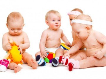 Які іграшки потрібні дитині від 6 до 9 місяців?
