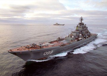 Важкий атомний ракетний крейсер «Петро Великий» – гідний правнук російських лінкорів