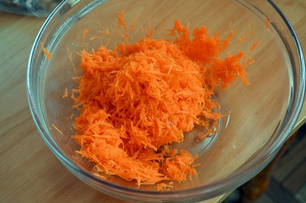 Морквяний торт з горіхами – найкращий рецепт | Смачні рецепти