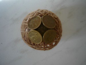 Квіточка з монет