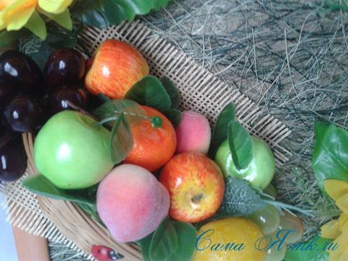 Обємна картина або панно з фруктів своїми руками: муляжні фрукти в кошику