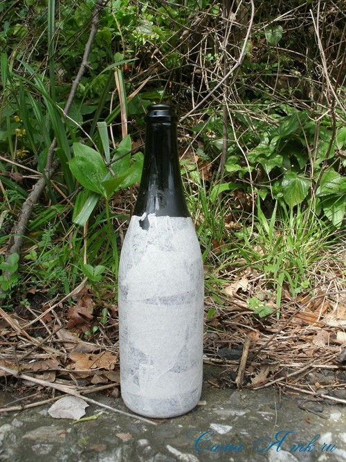 Сувенірна пляшка в техніці пейп арт «Триєдність»