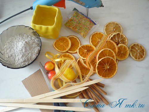 Топіари з висушених часточок лимона і апельсина