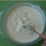 Манник на кефірі: класичний і простий рецепт лепешняку, з покроковими фото