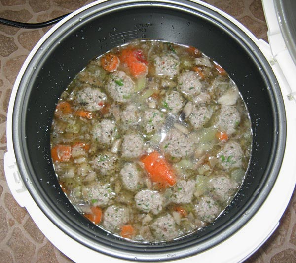 Суп з яловичини в мультиварці: рецепт приготування