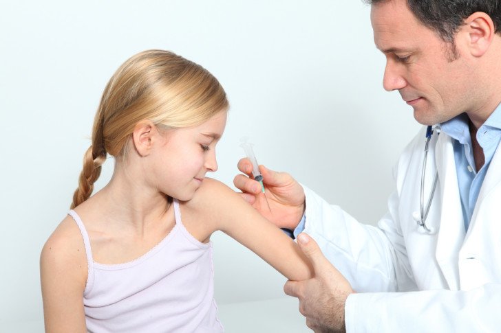 Щеплення для дітей Пневмо 23 — від чого захищає вакцина і як її використовувати відповідно до інструкції по застосуванню?