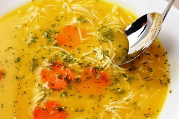 Курячий суп з вермішеллю в мультиварці: рецепт приготування