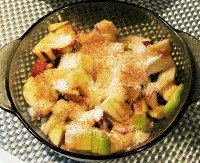 Як приготувати пиріг в мультиварці з яблуками: рецепт приготування