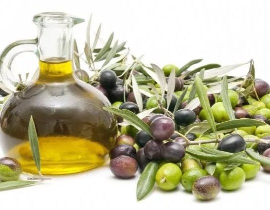 Як приймати оливкова олія при запорах Необхідно від запору
