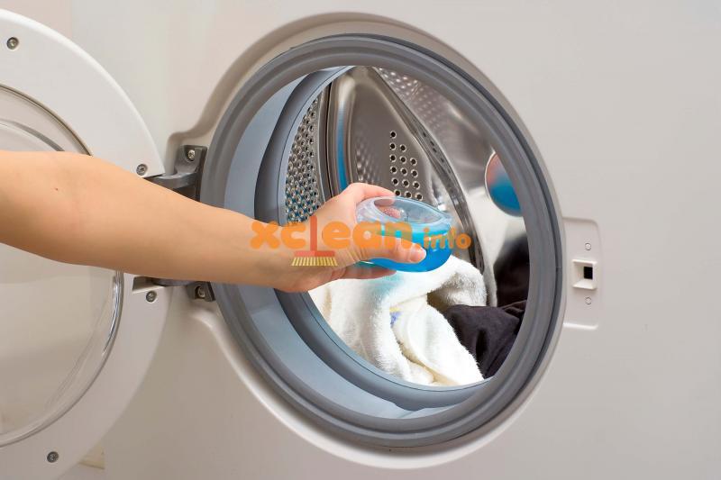 Як і куди потрібно заливати кондиціонер в пральній машині з вертикальним і фронтальним завантаженням білизни?