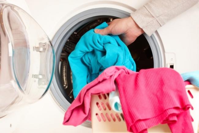 Стираємо правильно різні типи светрів (шерстяний, акриловий, з ангори, бавовняний, кашеміровий) в пральній машинці і вручну