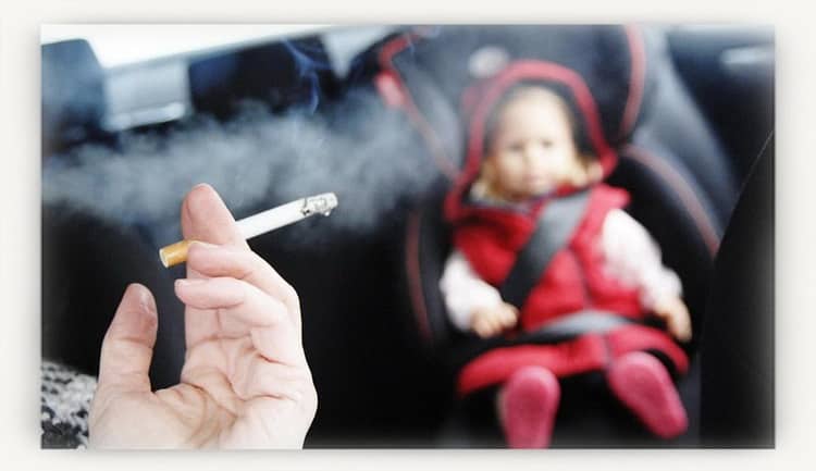 Паління при грудному вигодовуванні: вплив на дитину
