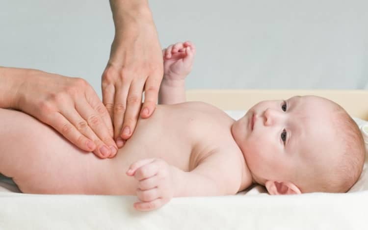 Алергія на молоко у дитини: як проявляється і чим лікувати