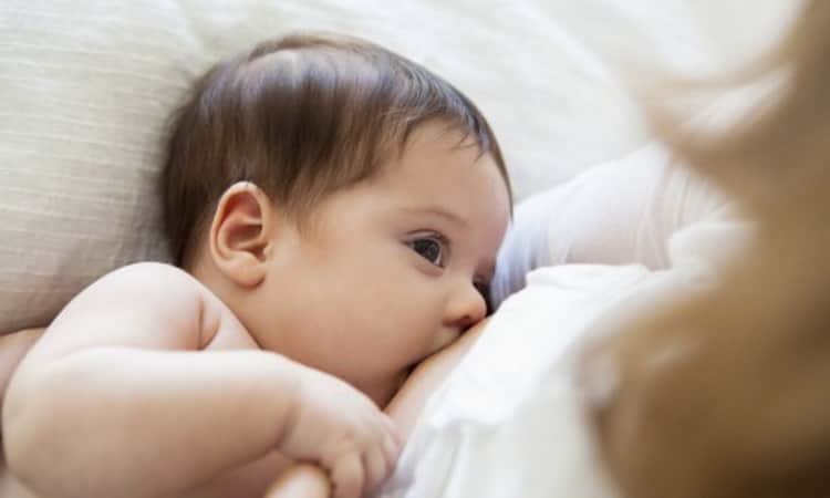 Алергія на молоко у дитини: як проявляється і чим лікувати