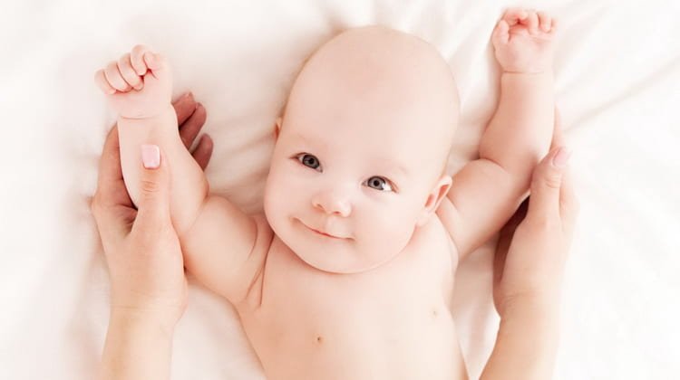 Кривошея у новонароджених: причини, лікування