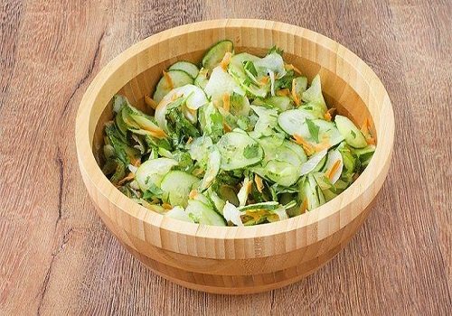 Консервований салат з огірків та моркви домашній рецепт на зиму з фото