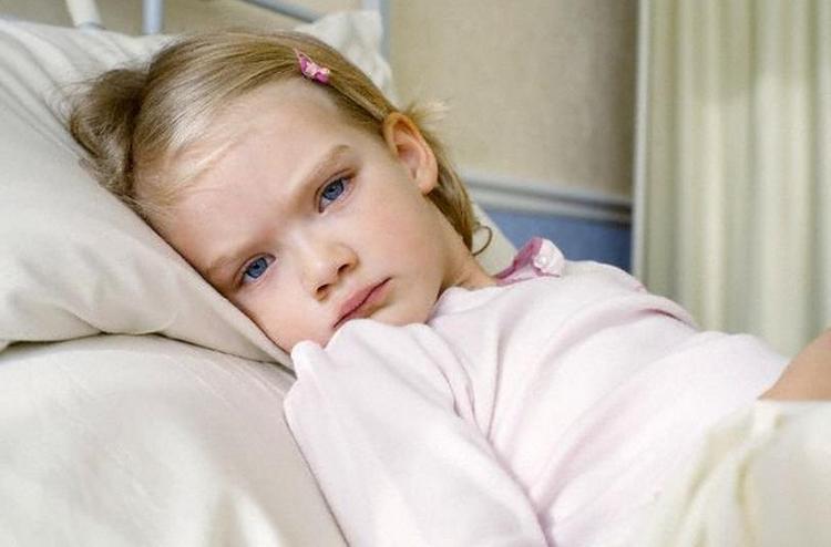 Ацетон у сечі у дитини: причини, симптоми і лікування