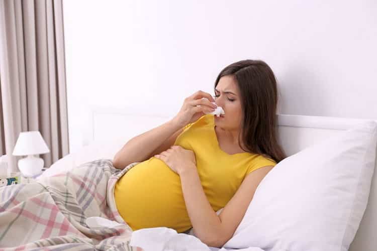 Алергія при вагітності: ознаки, лікування, наслідки