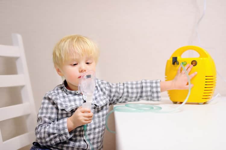 Як використовувати інгалятор для дітей від кашлю