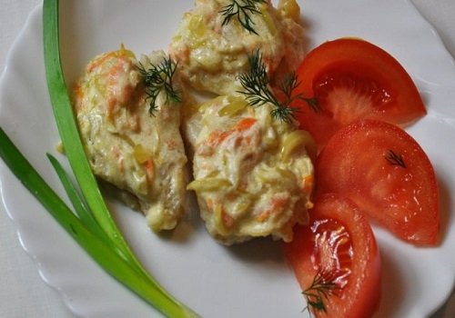 Пангасіус в вершковому соусі з овочами на сковороді рецепт з фото