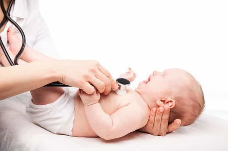 Пневмонія у новонароджених: симптоми і лікування