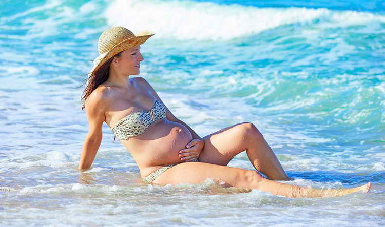 Чи можна купатися вагітним влітку на море