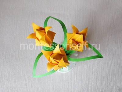 Тюльпани орігамі з паперу: схема для початківців
