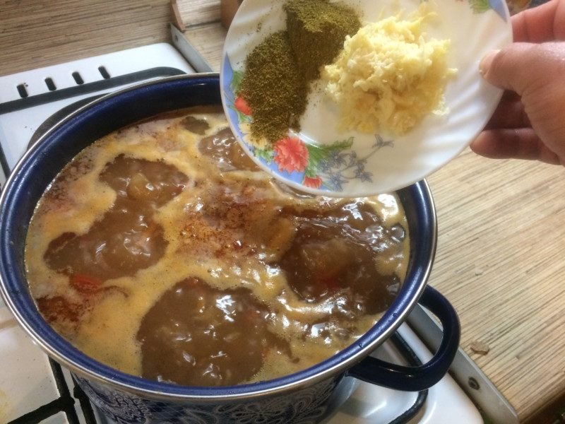 Суп харчо з картоплею і рисом