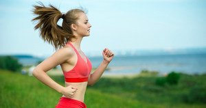 Яким має бути дихання під час бігу, як його тренувати?
