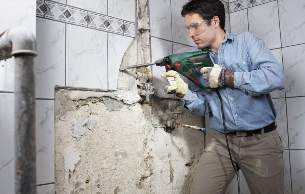Як зняти плитку у ванній зі стіни не пошкодивши її? Швидко зняти стару плитку у ванній своїми руками