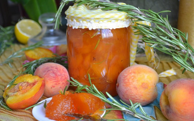 Варення з персиків на зиму – 7 простих рецептів