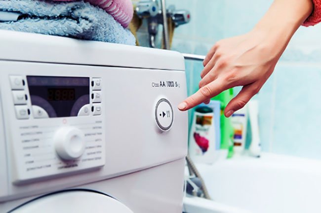 Як прати речі з габардину: у пральній машині і в ручну