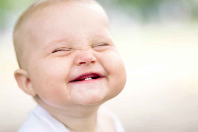 Все, що потрібно знати про молочних зубах малюка