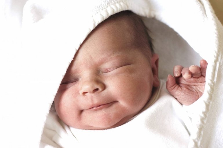 Догляд за новонародженим: перші три тижні
