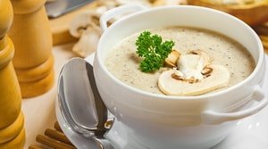 Грибний суп пюре з печериць з вершками – рецепт