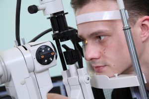 Атрофія зорового нерва: причини, симптоми, методи лікування