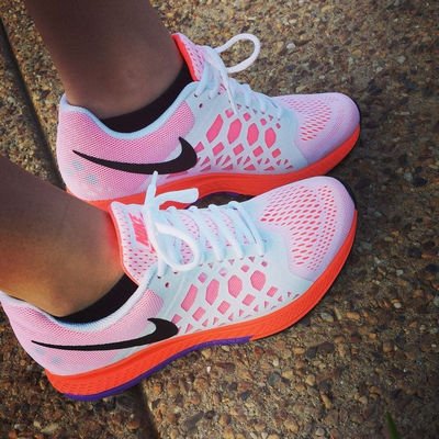 Особливості вибору жіночого спортивного взуття для пробіжок і ходьби