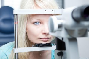 Атрофія зорового нерва: причини, симптоми, методи лікування