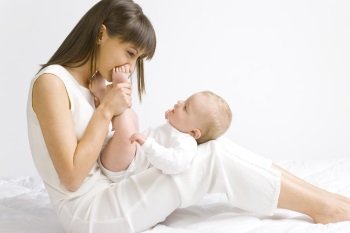Що робити, якщо у немовляти гикавка?