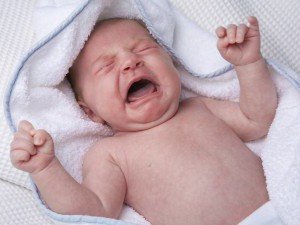 Як поводитися, якщо у новонародженого виник пронос?