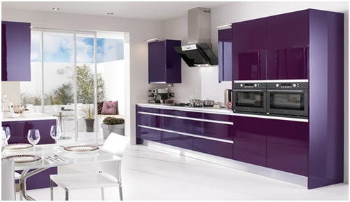 Кухня в фіолетовому кольорі