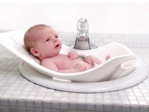 Правила використання мочеприемника для немовлят