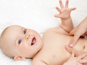 Якою повинна бути зарядка для немовлят, як її робити?