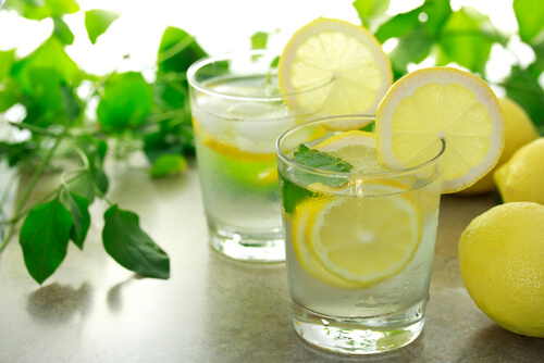 Імбир з лимоном для схуднення: 5 рецепт жиросжигающих напоїв
