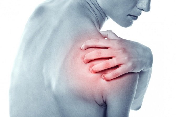 Розтягнення звязок плеча: симптоми і лікування