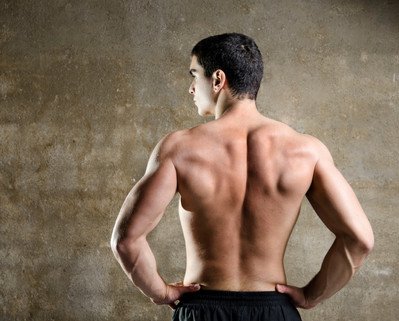 4 ефективних вправи, щоб зробити спину ширше