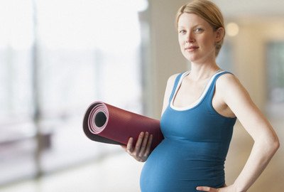 Правила йоги і вправи під час вагітності на ранніх строках